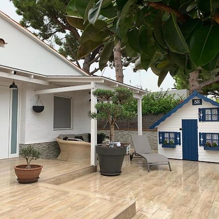 Lovely House Near The Beach كالافيل المظهر الخارجي الصورة