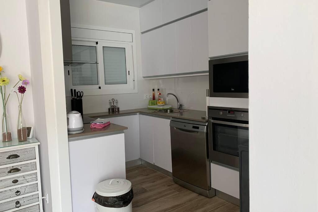 Lovely House Near The Beach كالافيل المظهر الخارجي الصورة